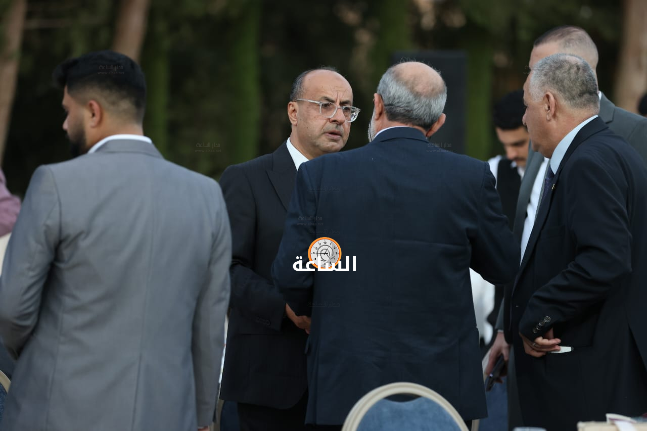 Madar Al-Saa Images 0.33265225749040683