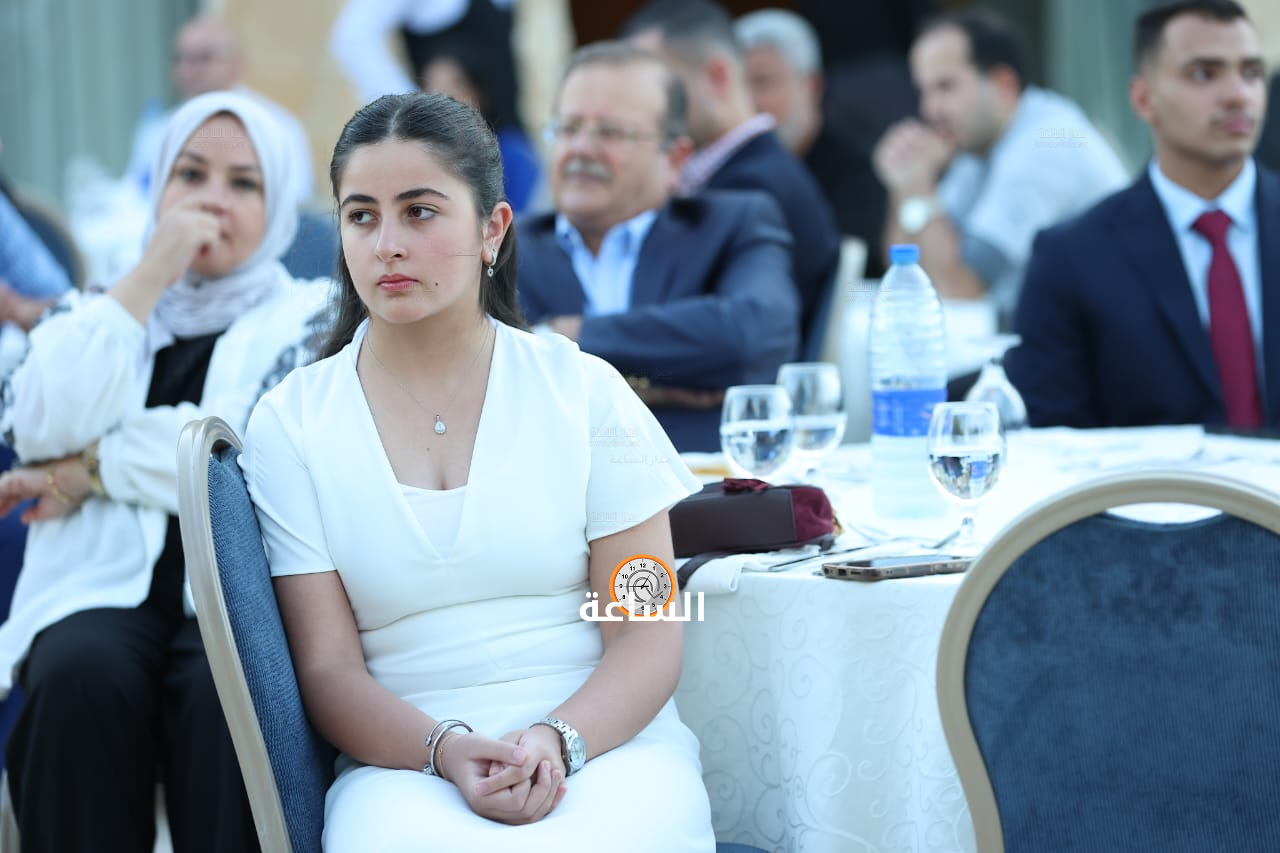 Madar Al-Saa Images 0.24512167427848508