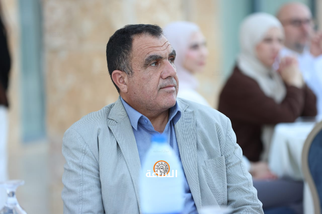 Madar Al-Saa Images 0.28616839903203783