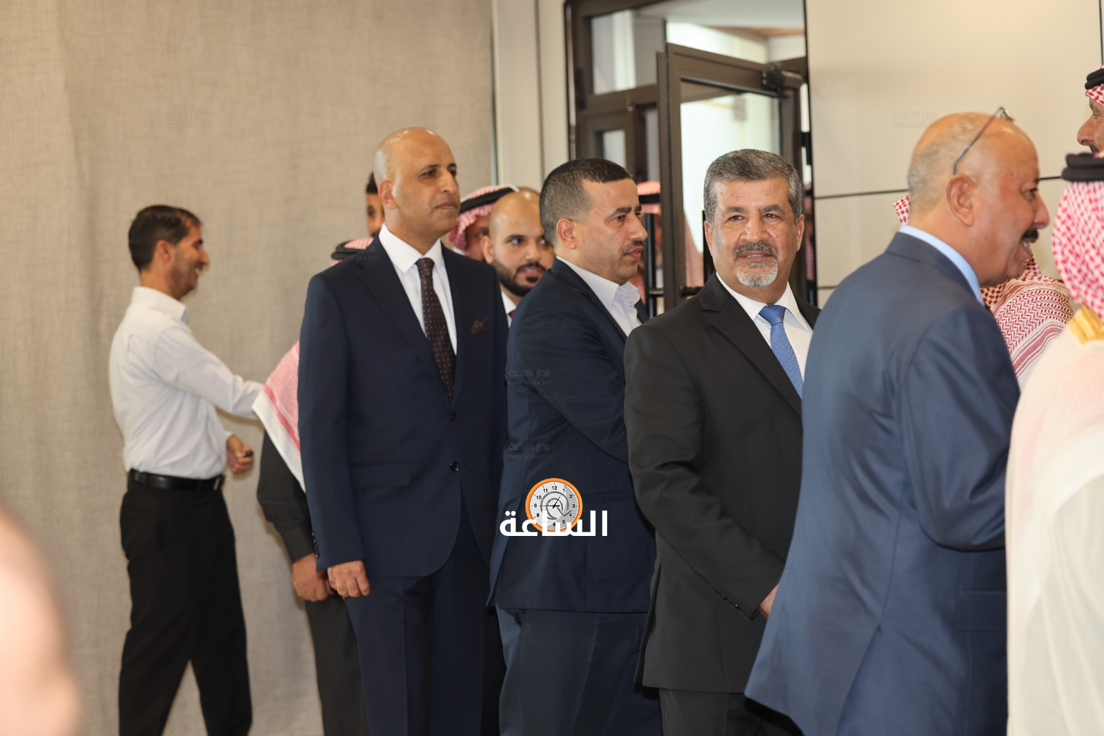 Madar Al-Saa Images 0.04503159122808709