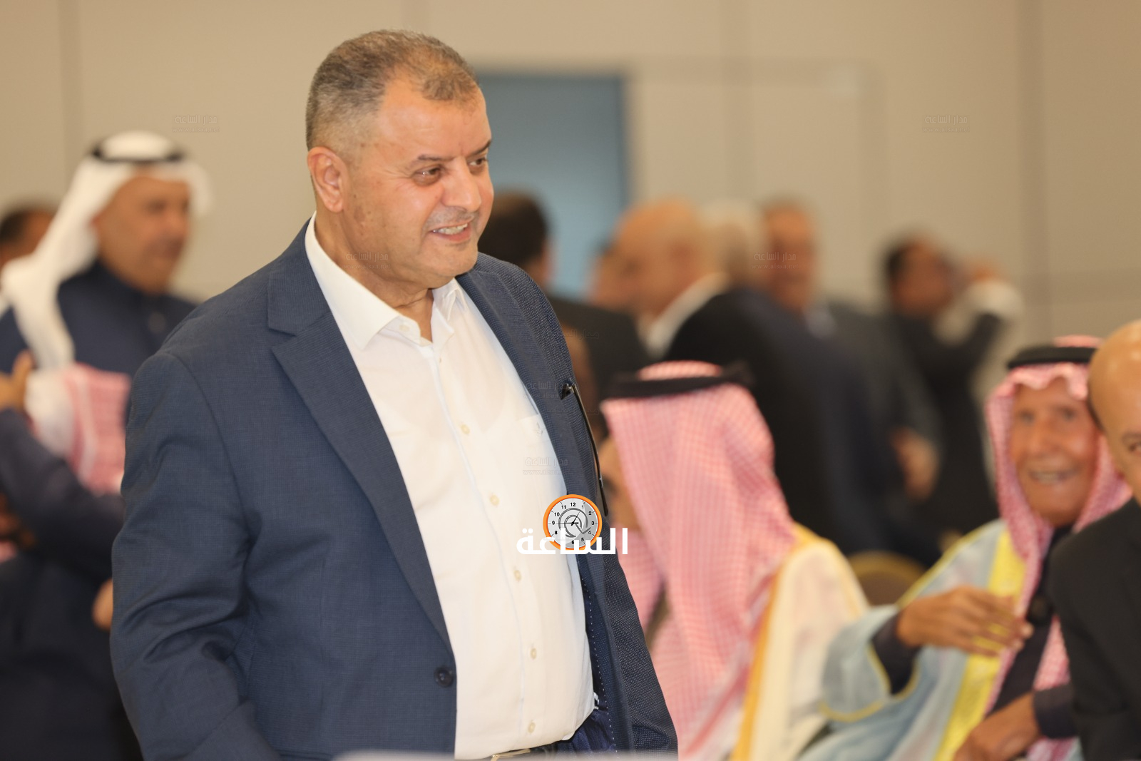 Madar Al-Saa Images 0.1856606765191543