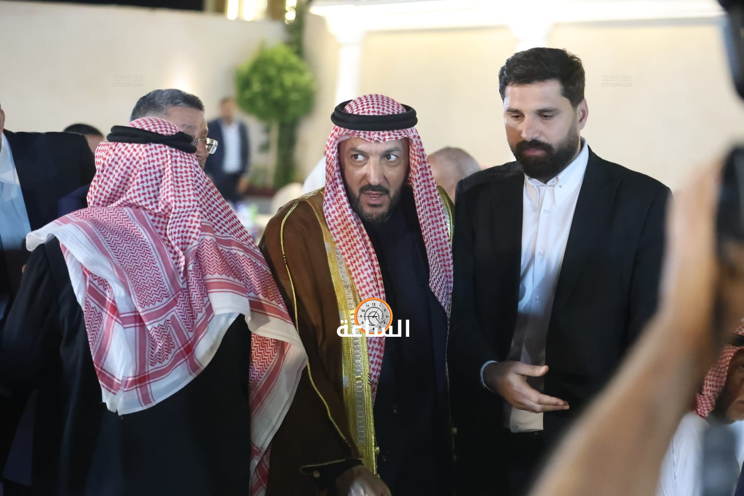 Madar Al-Saa Images 0.4001798372250378
