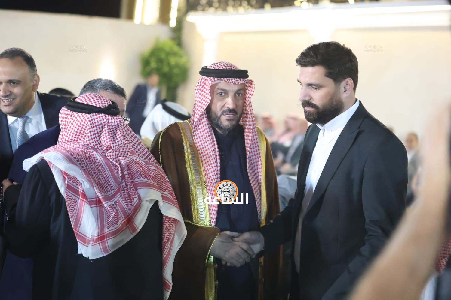 Madar Al-Saa Images 0.2990693067922493