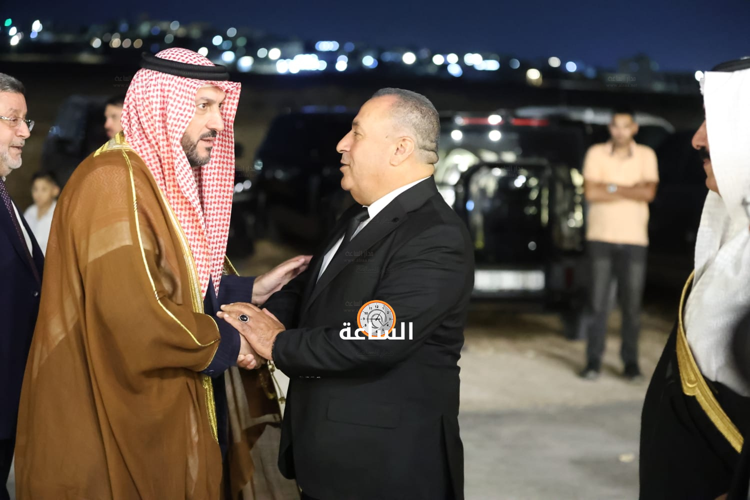 Madar Al-Saa Images 0.9218567408066267