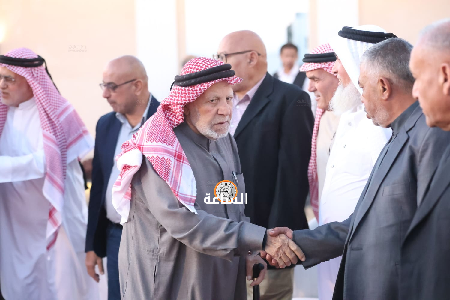 Madar Al-Saa Images 0.442472305080168