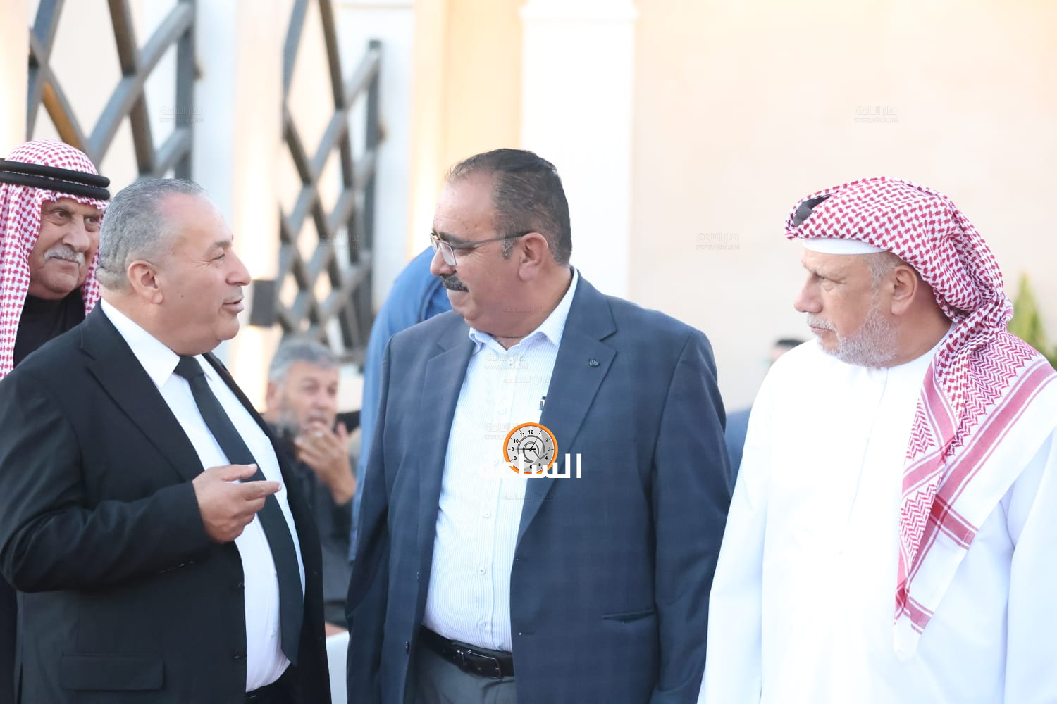 Madar Al-Saa Images 0.860671673393693