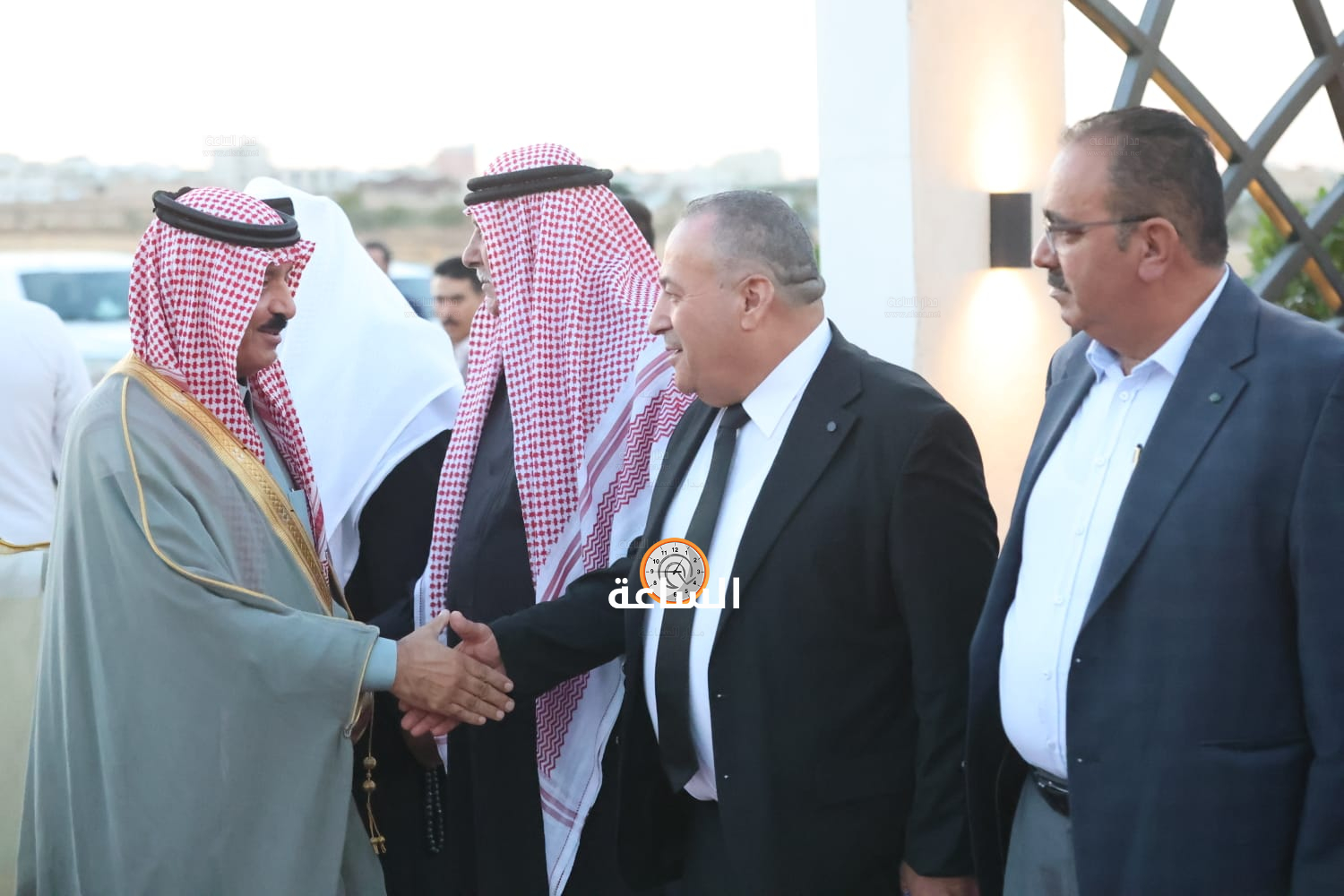 Madar Al-Saa Images 0.173780008918053