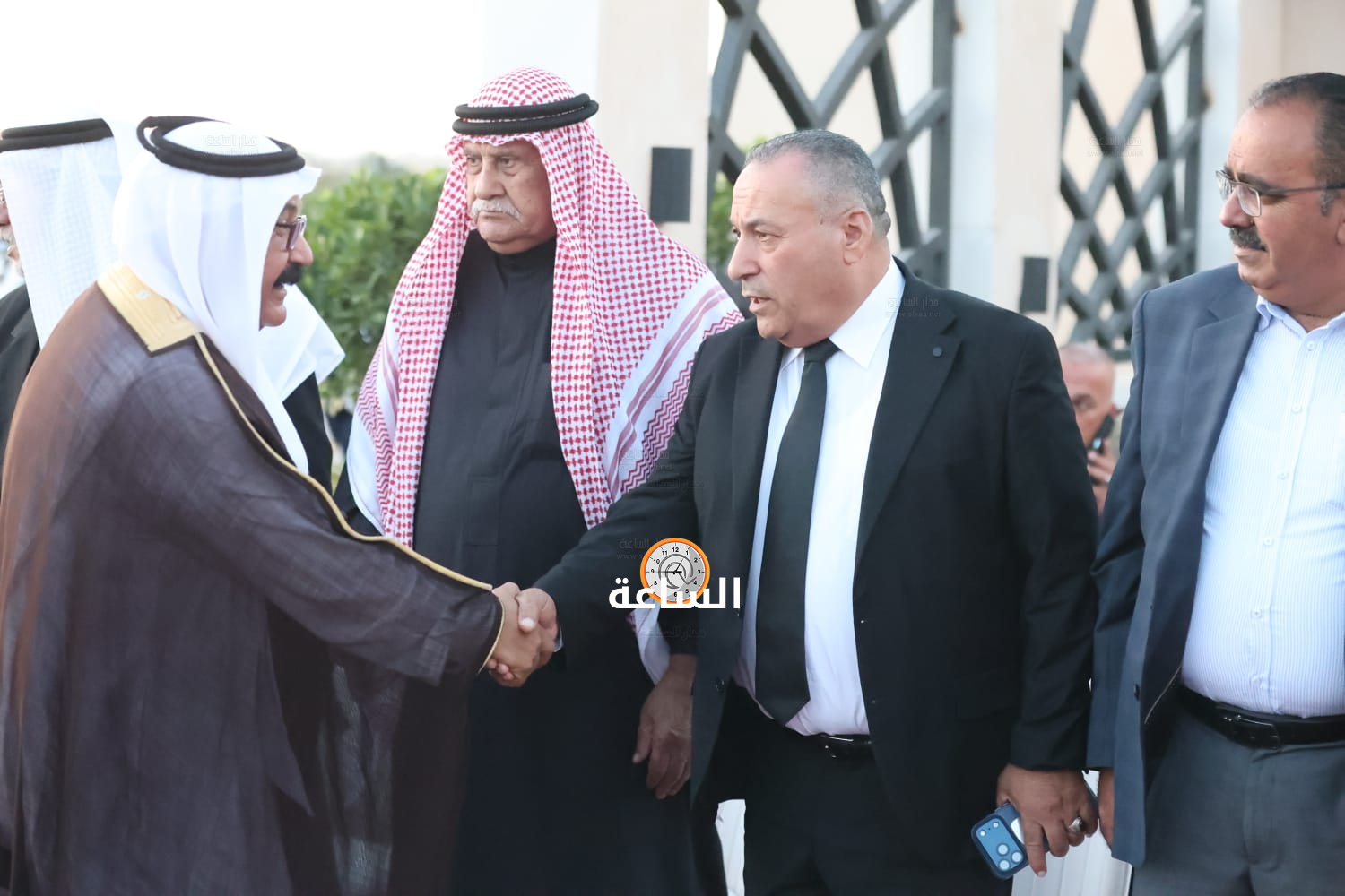 Madar Al-Saa Images 0.30584536167390164