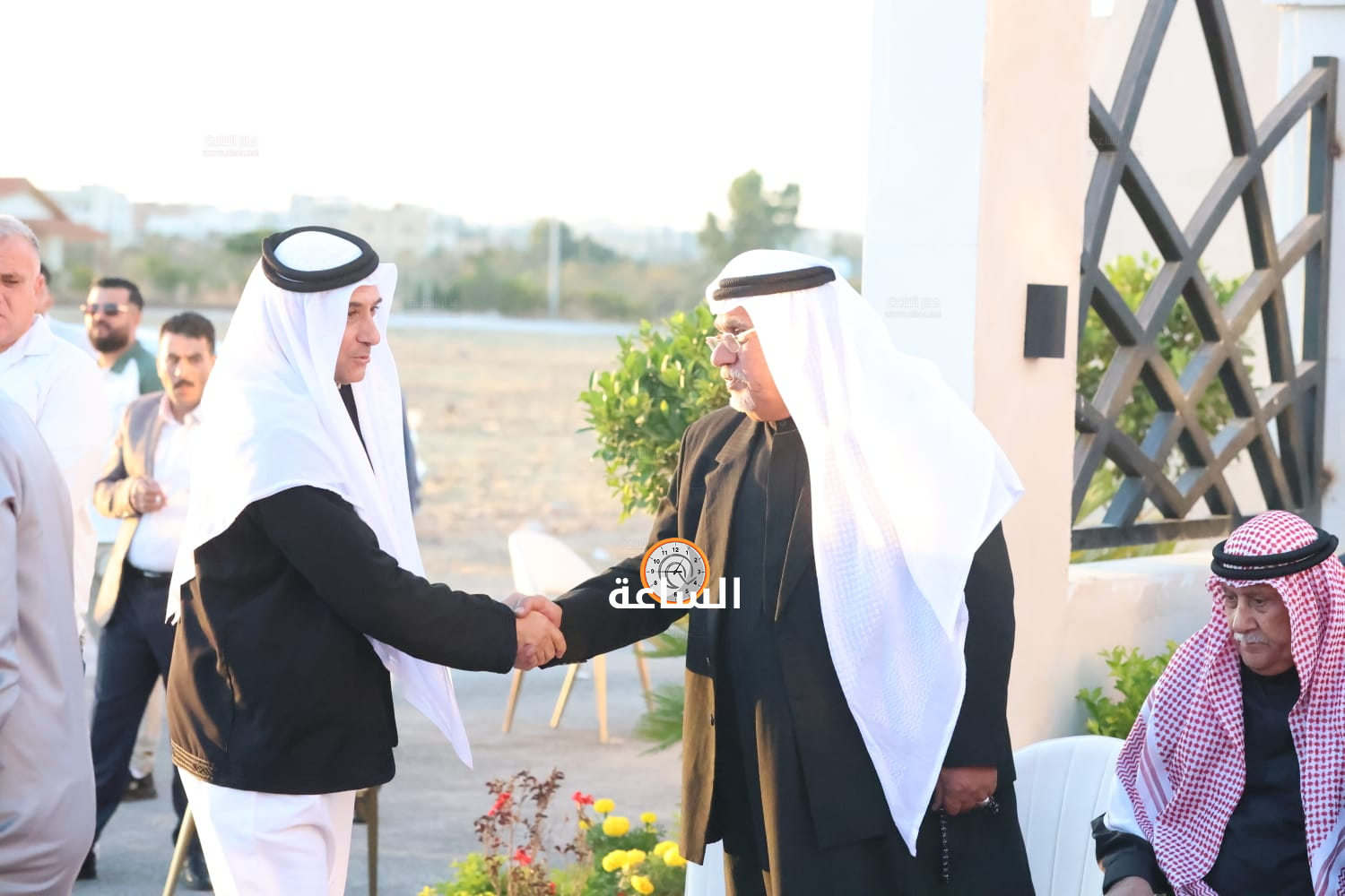 Madar Al-Saa Images 0.8579225051624311