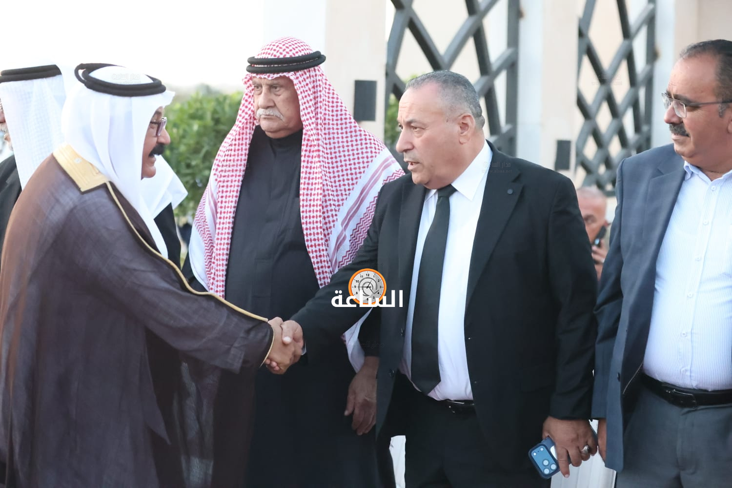 Madar Al-Saa Images 0.7907317433206258