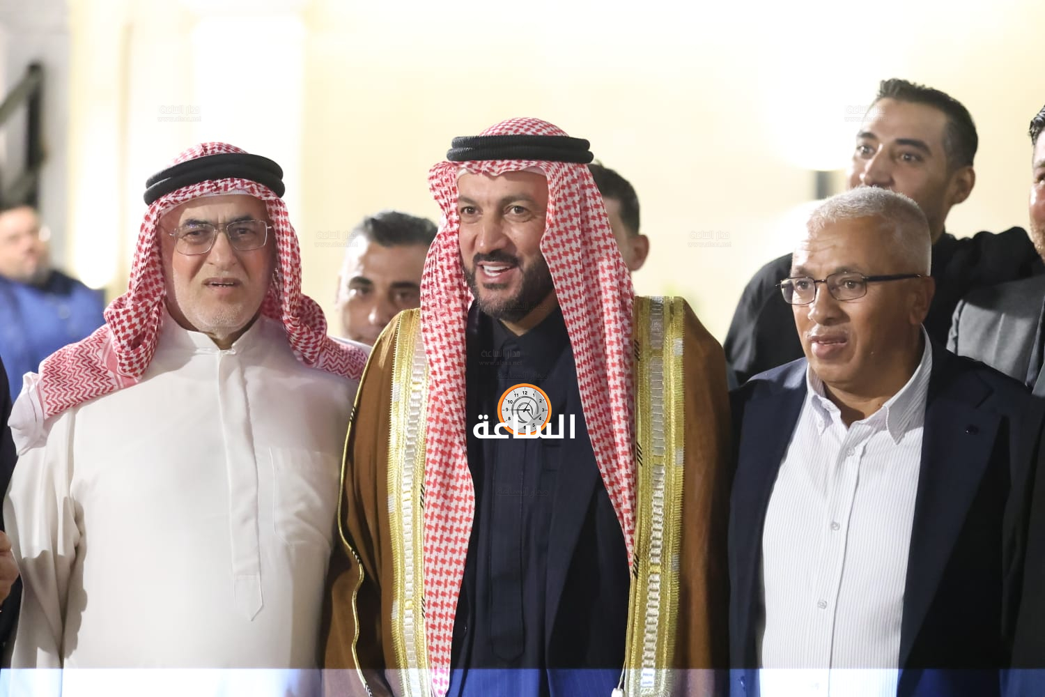 Madar Al-Saa Images 0.9361489446384875