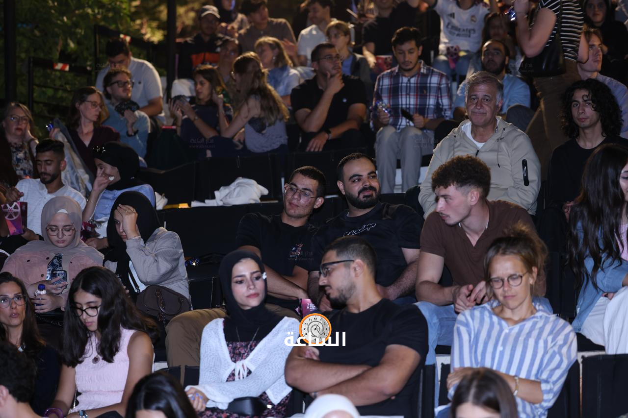 Madar Al-Saa Images 0.3331118237437294