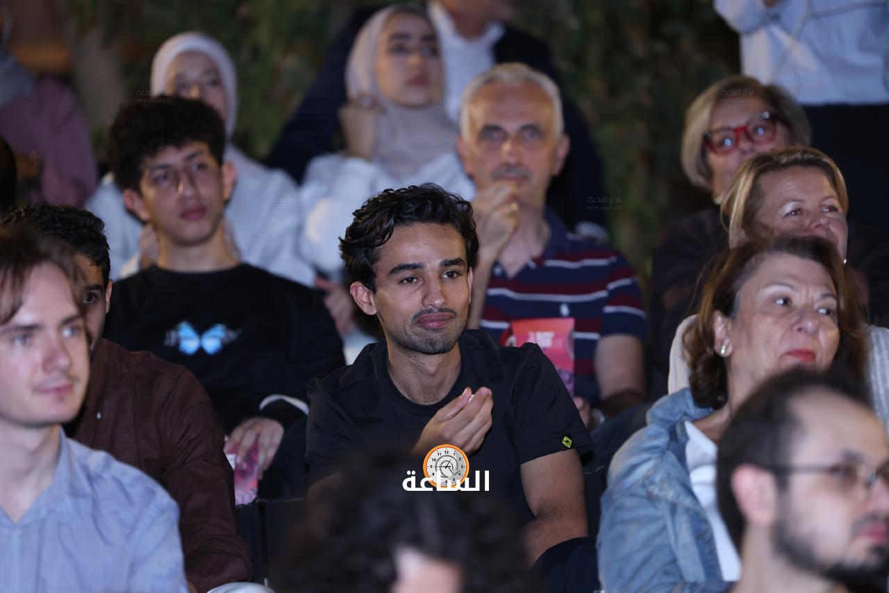 Madar Al-Saa Images 0.07276331145552095