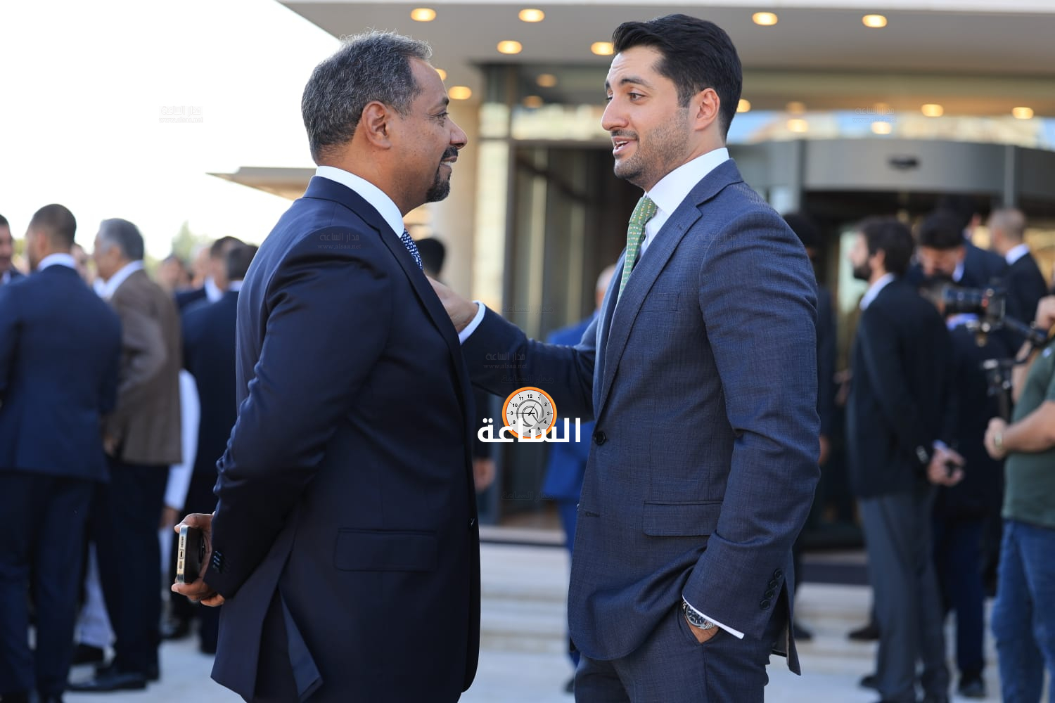 Madar Al-Saa Images 0.5006099888627158