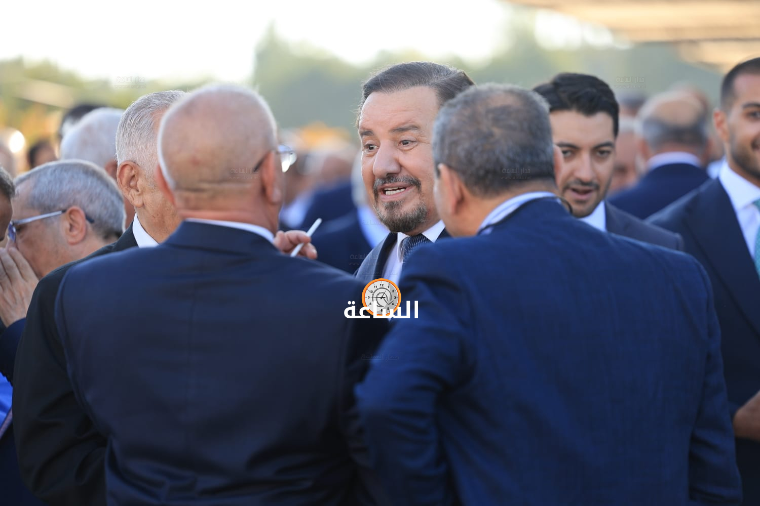 Madar Al-Saa Images 0.4058702387433575