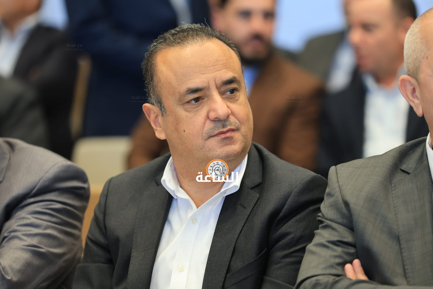 Madar Al-Saa Images 0.3233115361988246