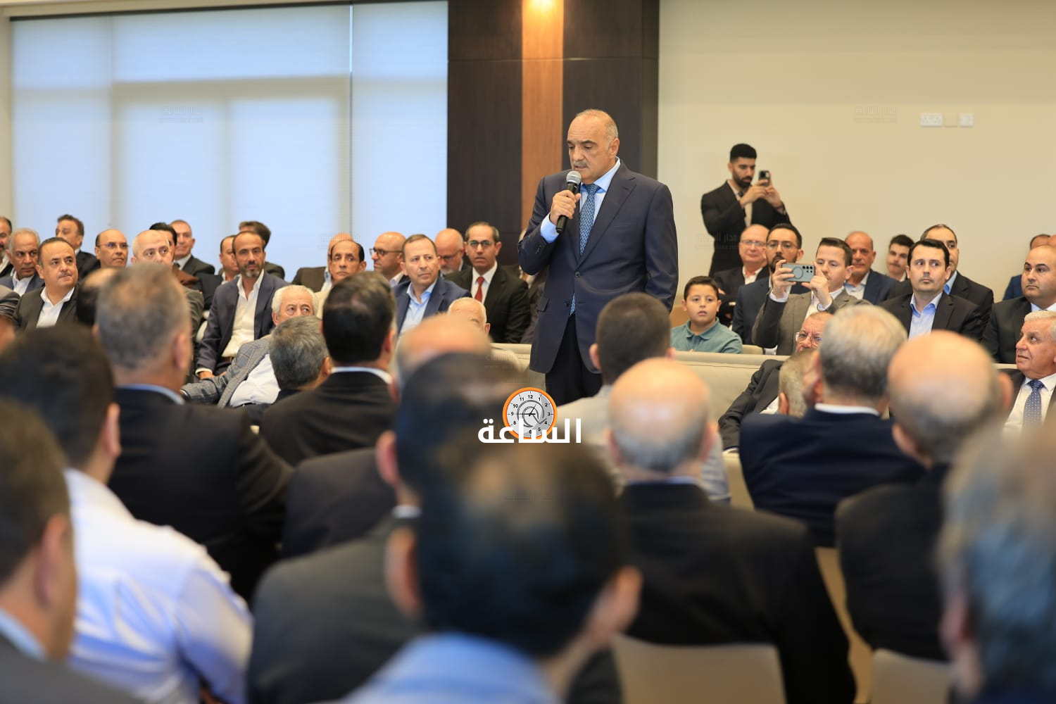 Madar Al-Saa Images 0.5343121013843529