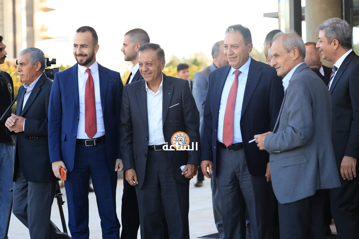 Madar Al-Saa Images 0.4588268738735385