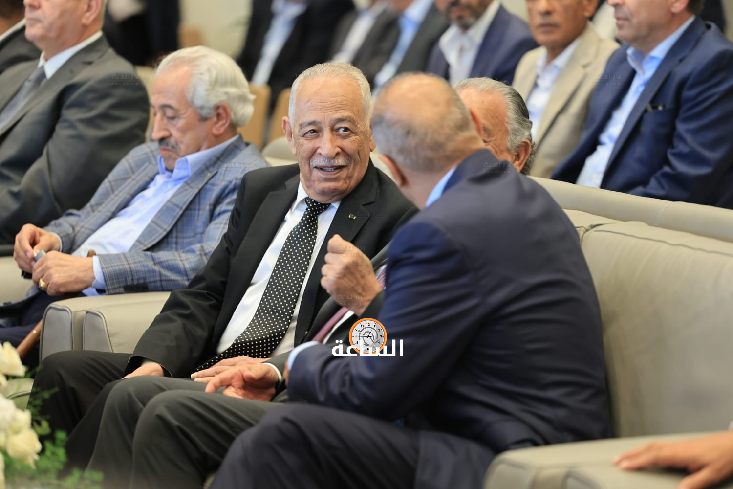 Madar Al-Saa Images 0.7503527065167296