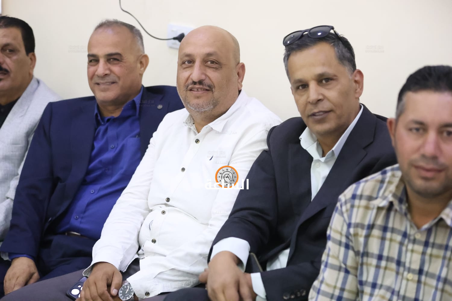 Madar Al-Saa Images 0.9087550512084921