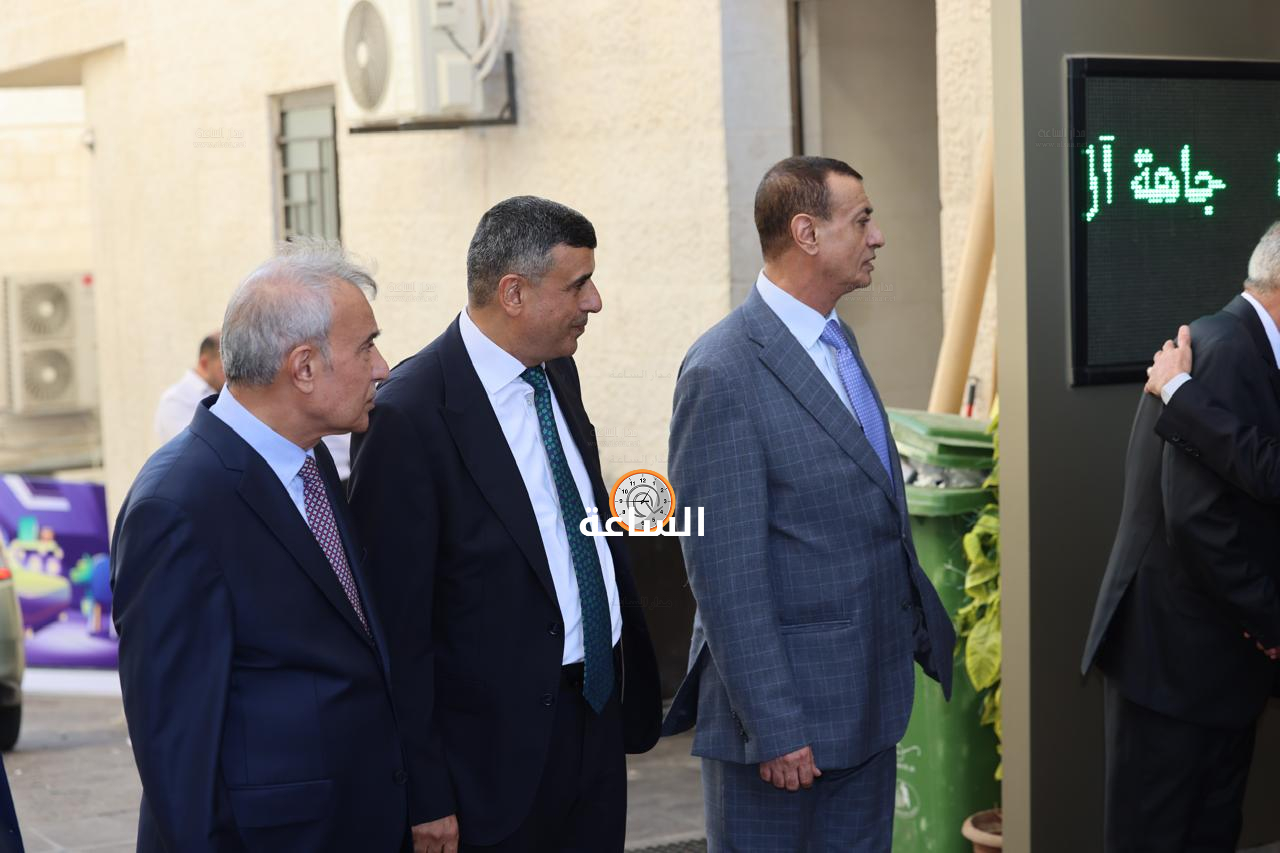 Madar Al-Saa Images 0.3434455836449326