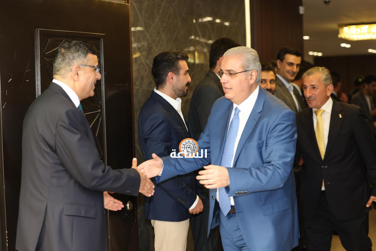 Madar Al-Saa Images 0.8534987851498029