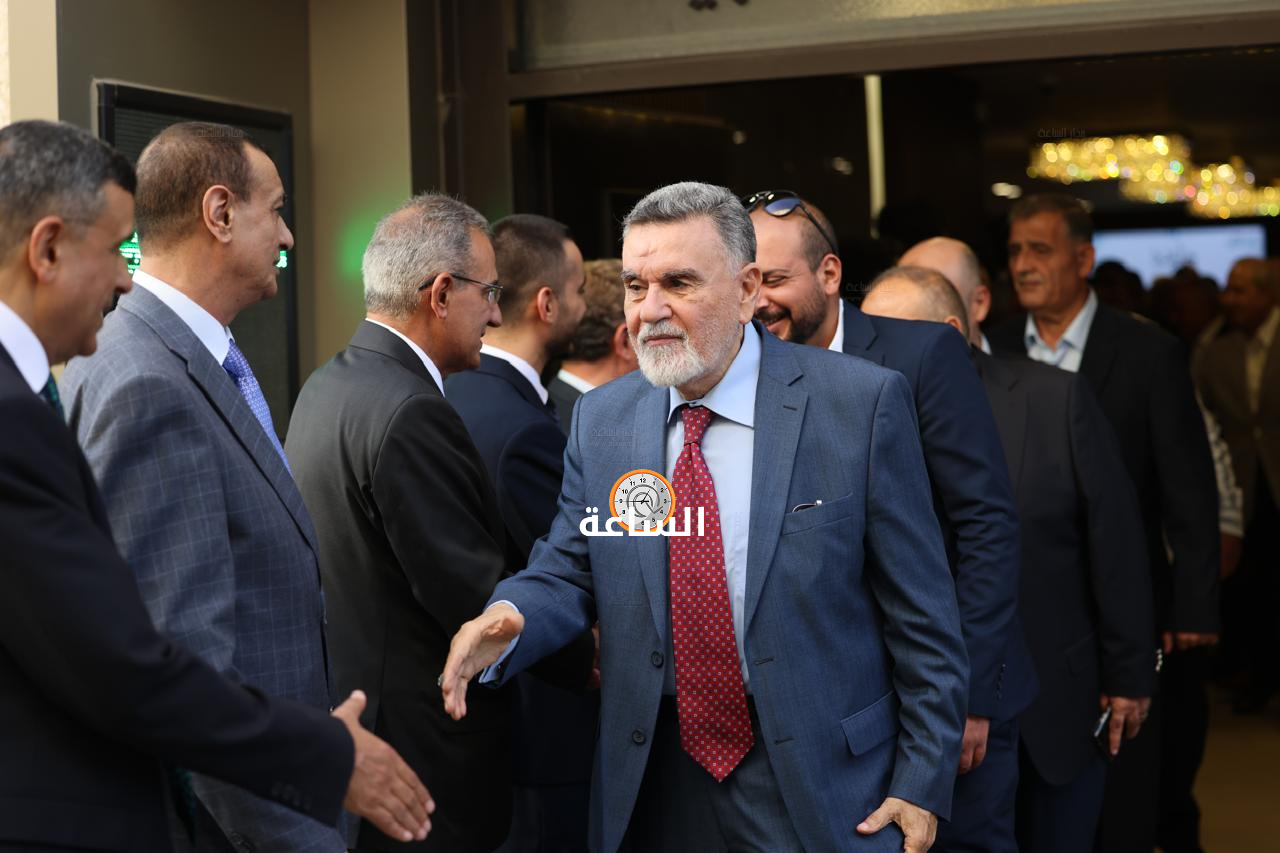 Madar Al-Saa Images 0.7780611296531783