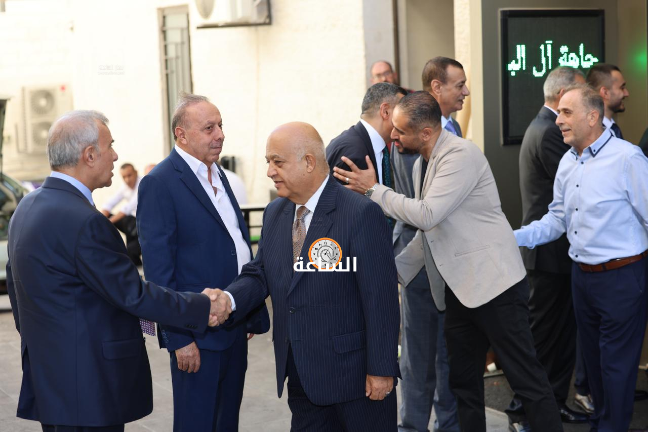 Madar Al-Saa Images 0.18497712052389426