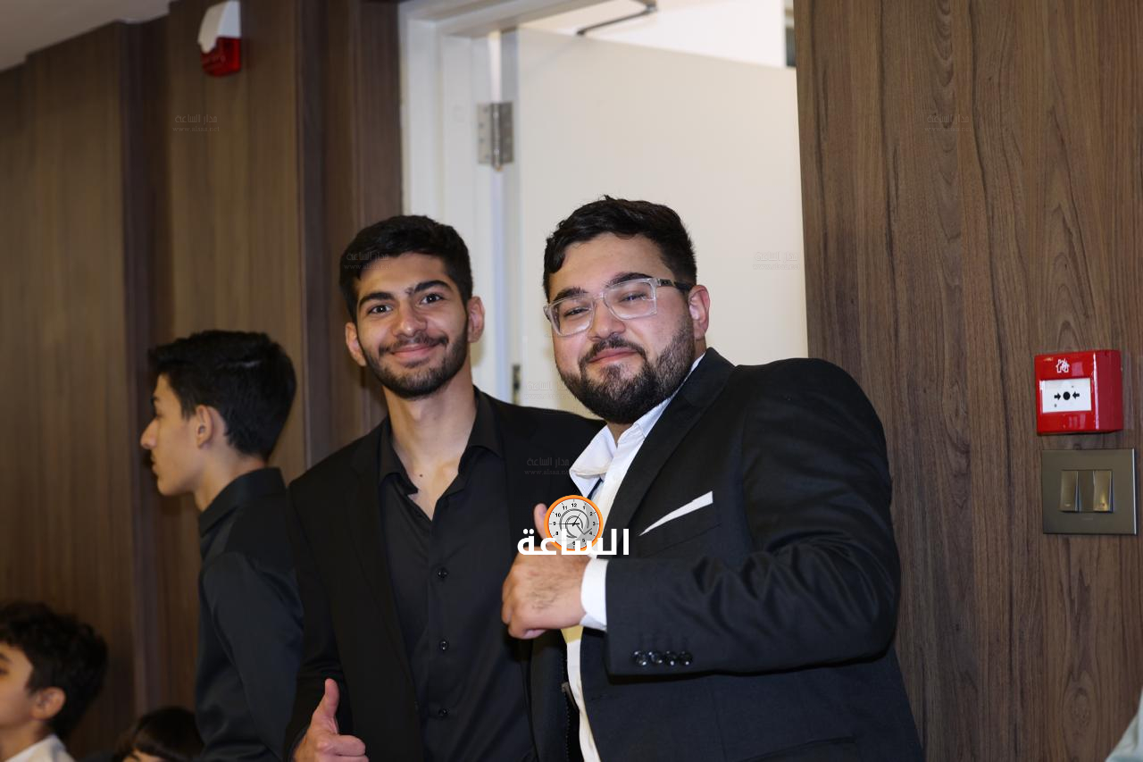 Madar Al-Saa Images 0.5385442161526819