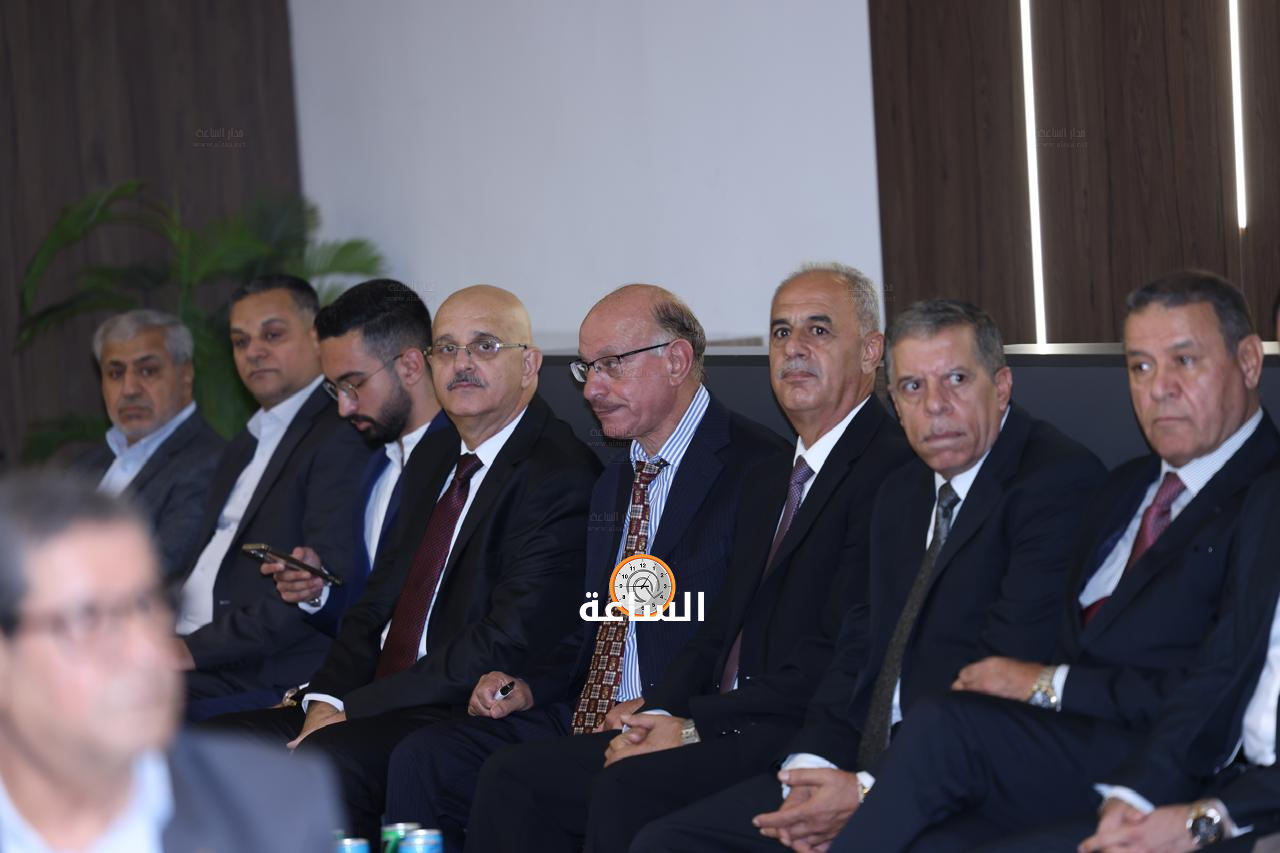 Madar Al-Saa Images 0.34591489084440064