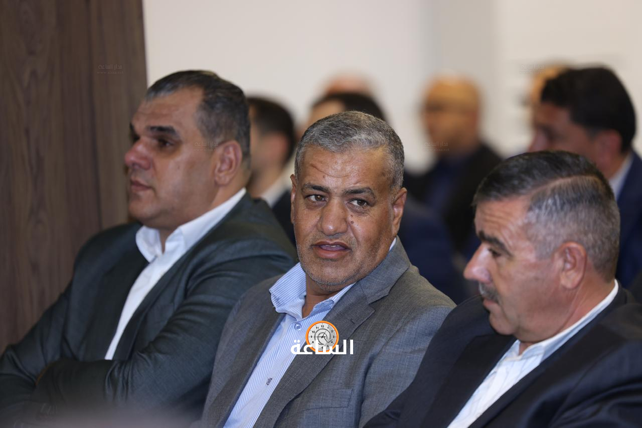 Madar Al-Saa Images 0.4307049374704771