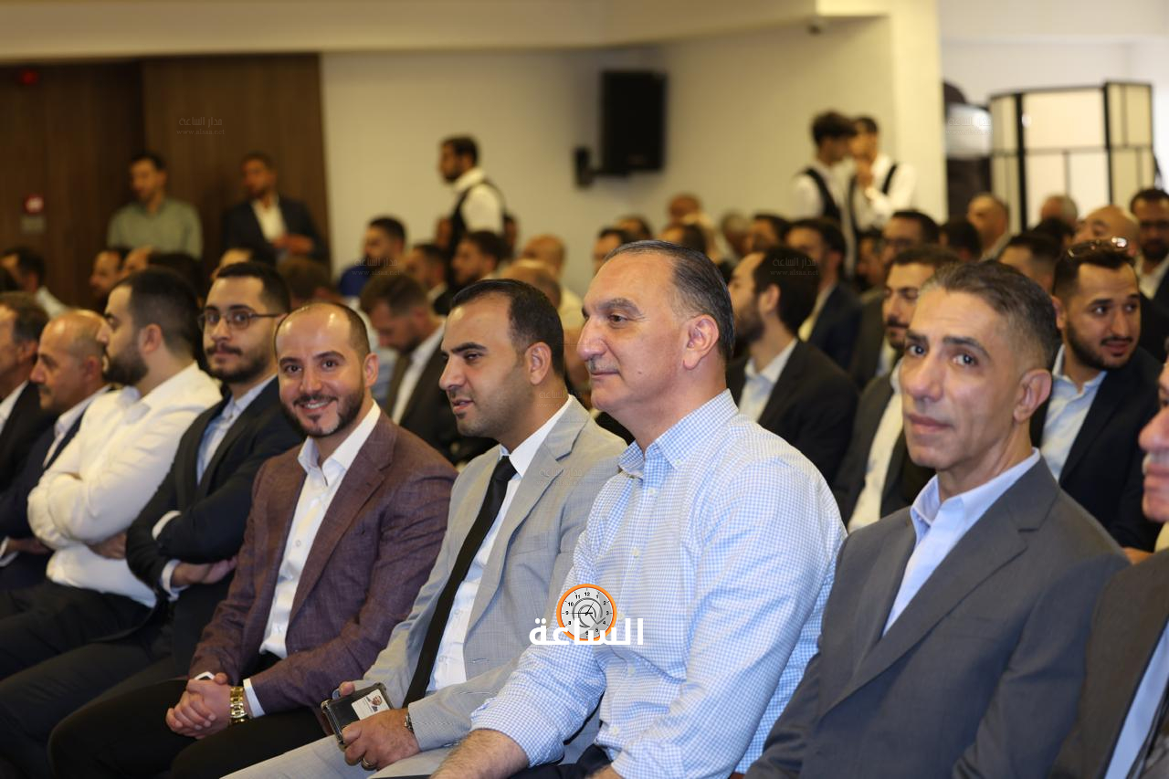 Madar Al-Saa Images 0.7759119250932328