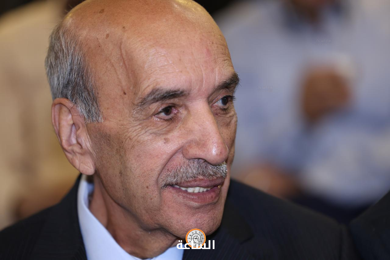 Madar Al-Saa Images 0.9481536124834569