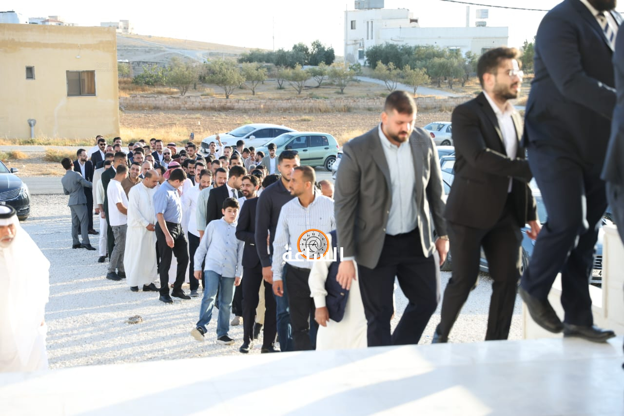 Madar Al-Saa Images 0.24571465486683675