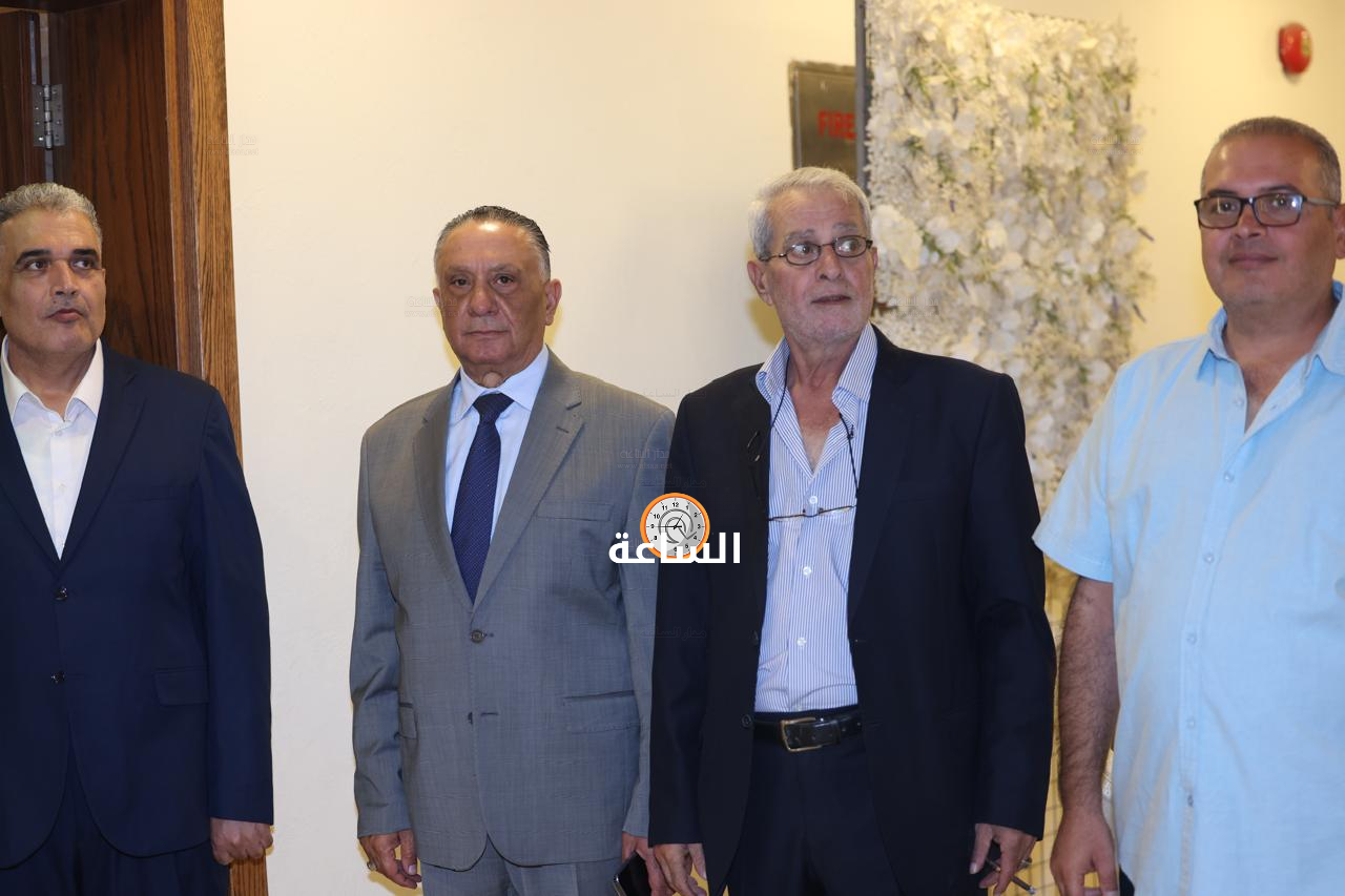 Madar Al-Saa Images 0.017048081252224456
