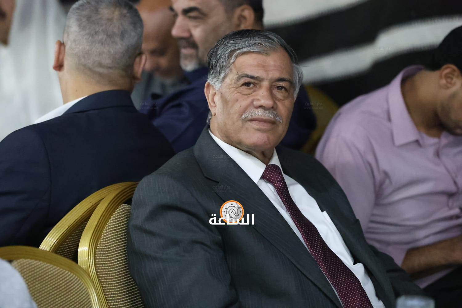 Madar Al-Saa Images 0.40872577405748045