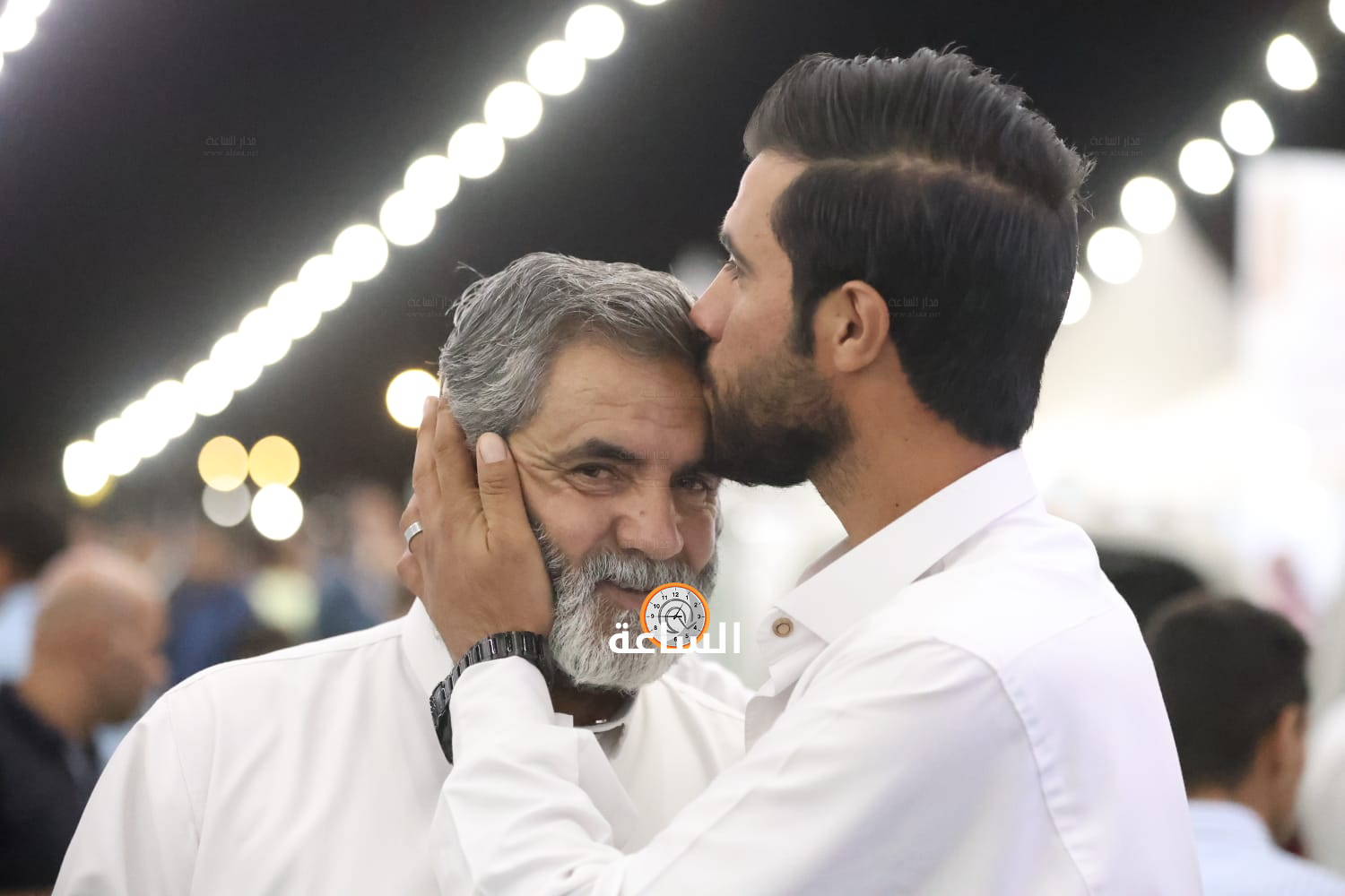 Madar Al-Saa Images 0.533108940355286