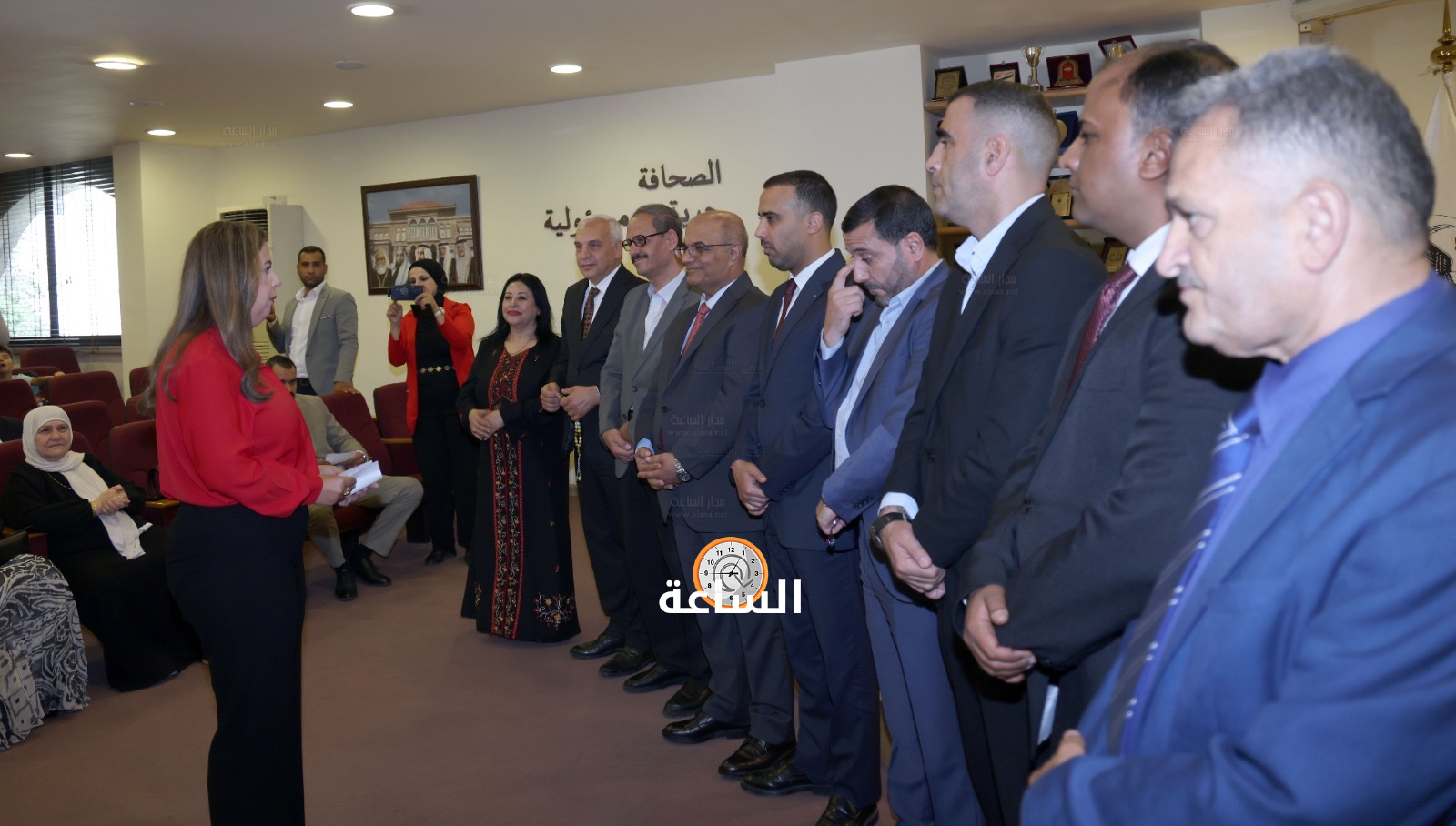 Madar Al-Saa Images 0.22403952698477125