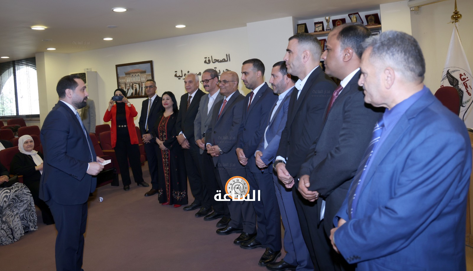 Madar Al-Saa Images 0.9329734208976371