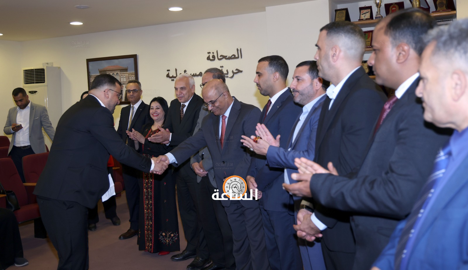 Madar Al-Saa Images 0.09249463083545084