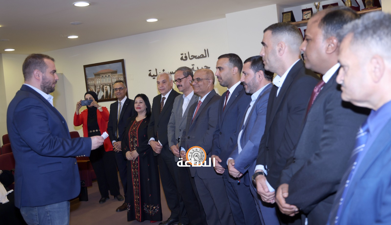 Madar Al-Saa Images 0.6462507646595722