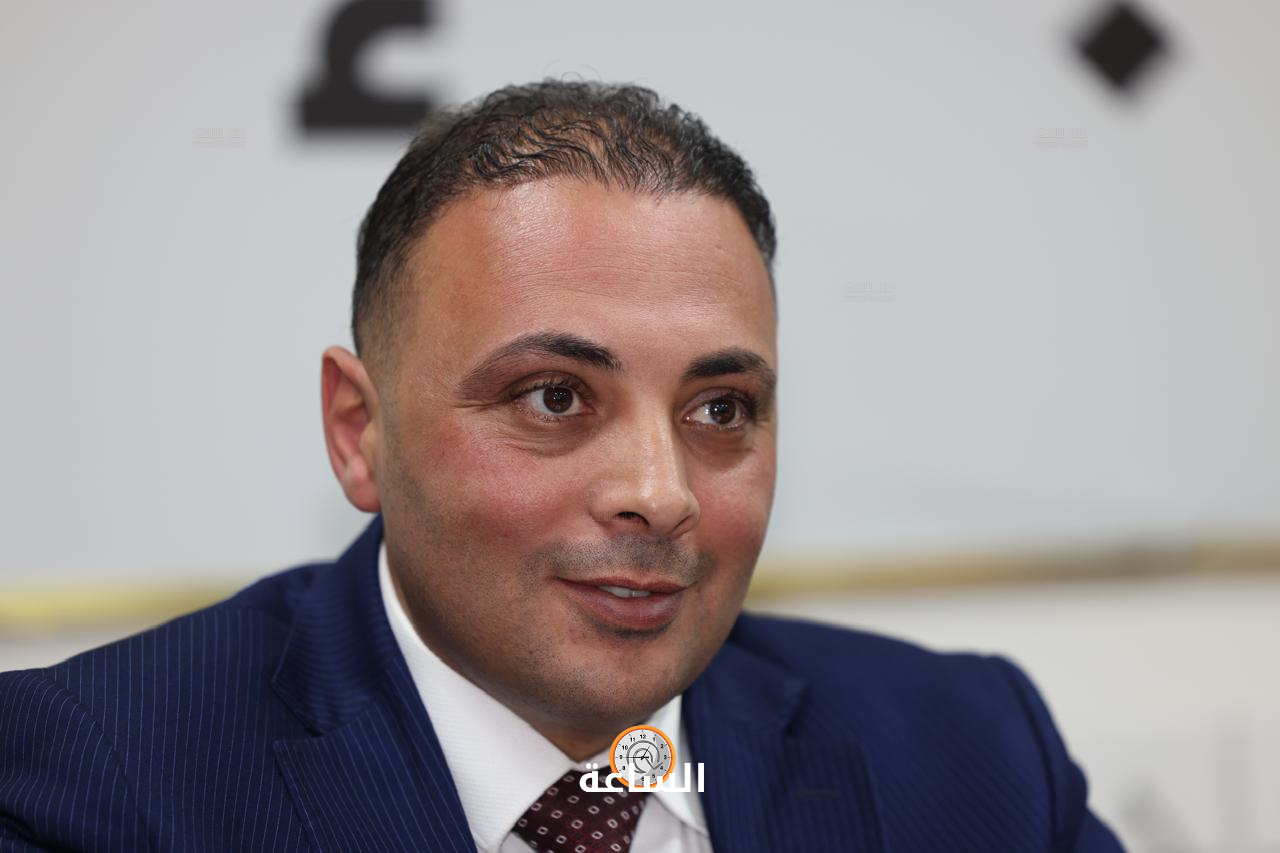 Madar Al-Saa Images 0.9961035838912676