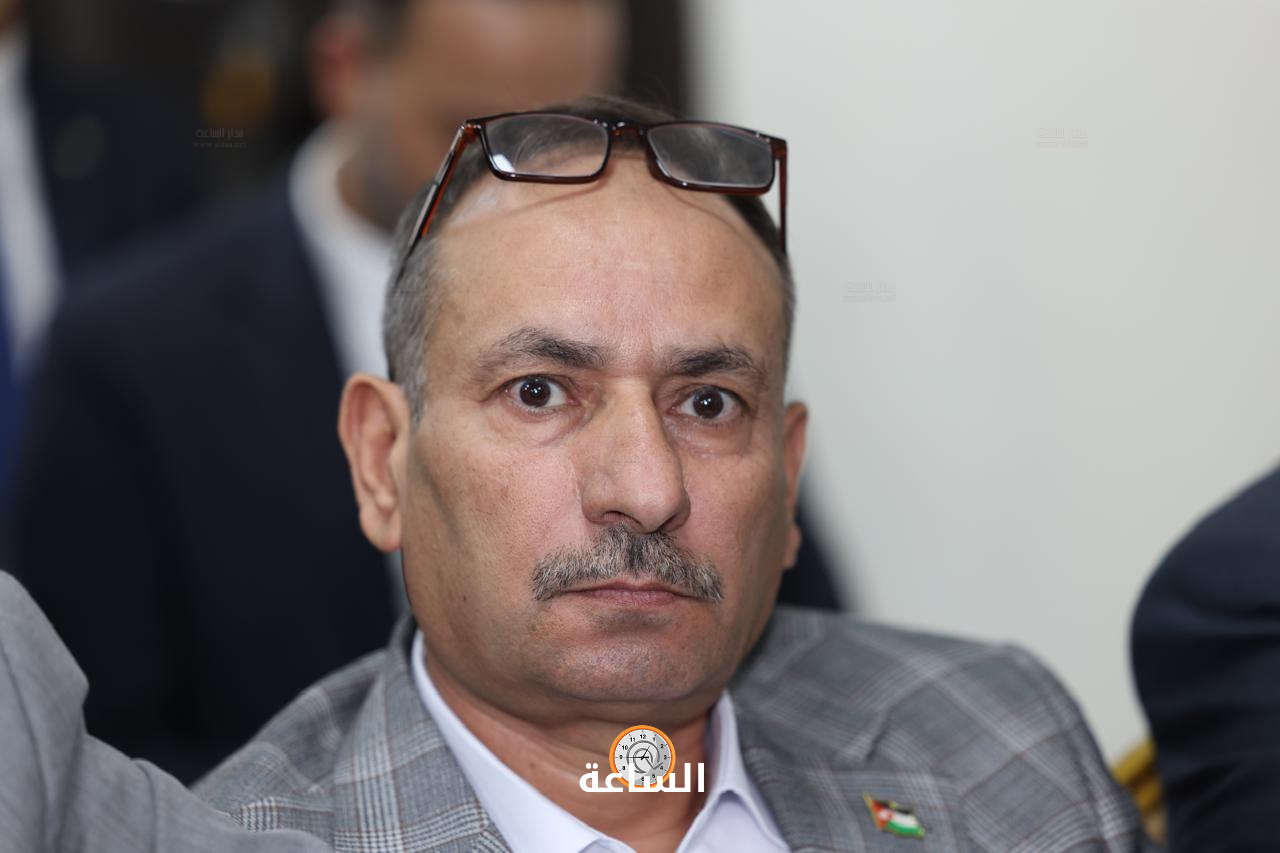 Madar Al-Saa Images 0.048295269774033533
