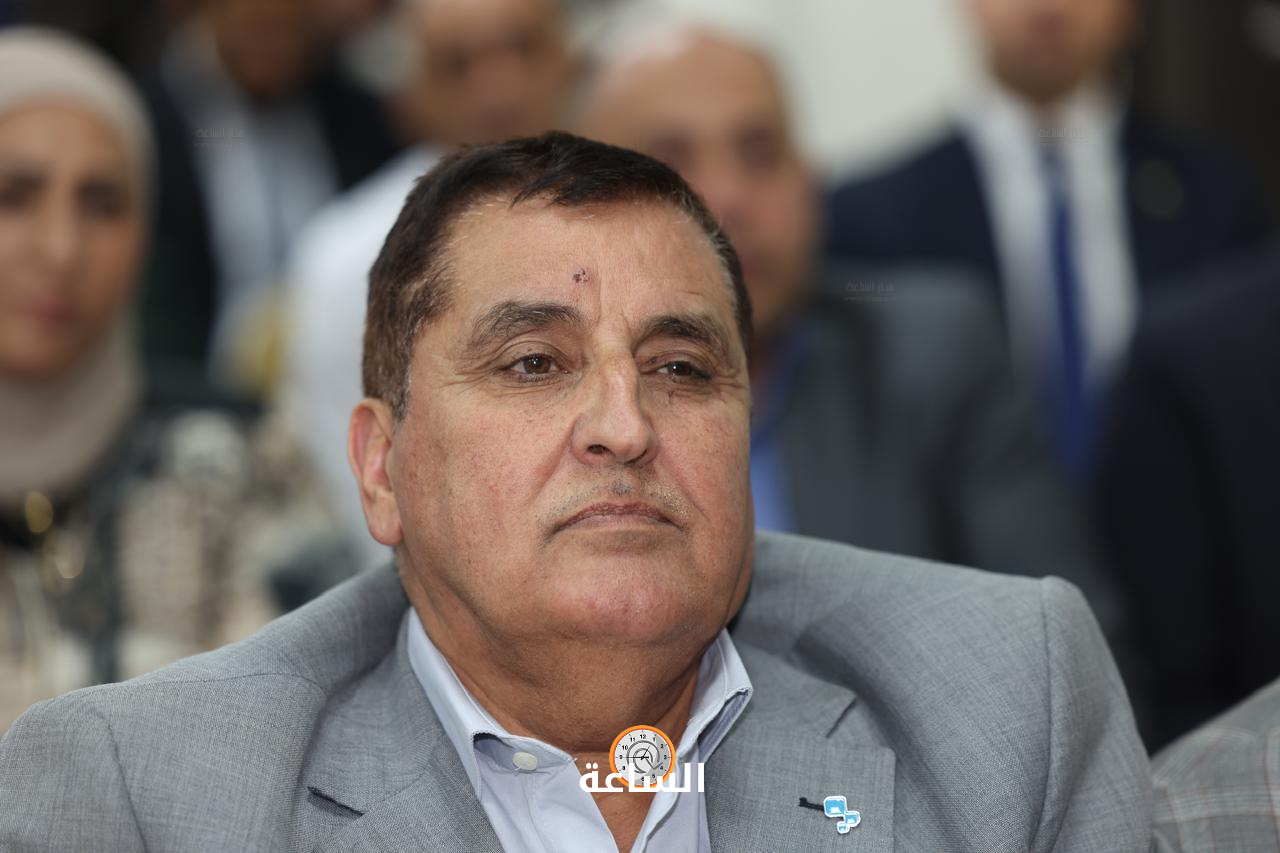 Madar Al-Saa Images 0.8820633793663845