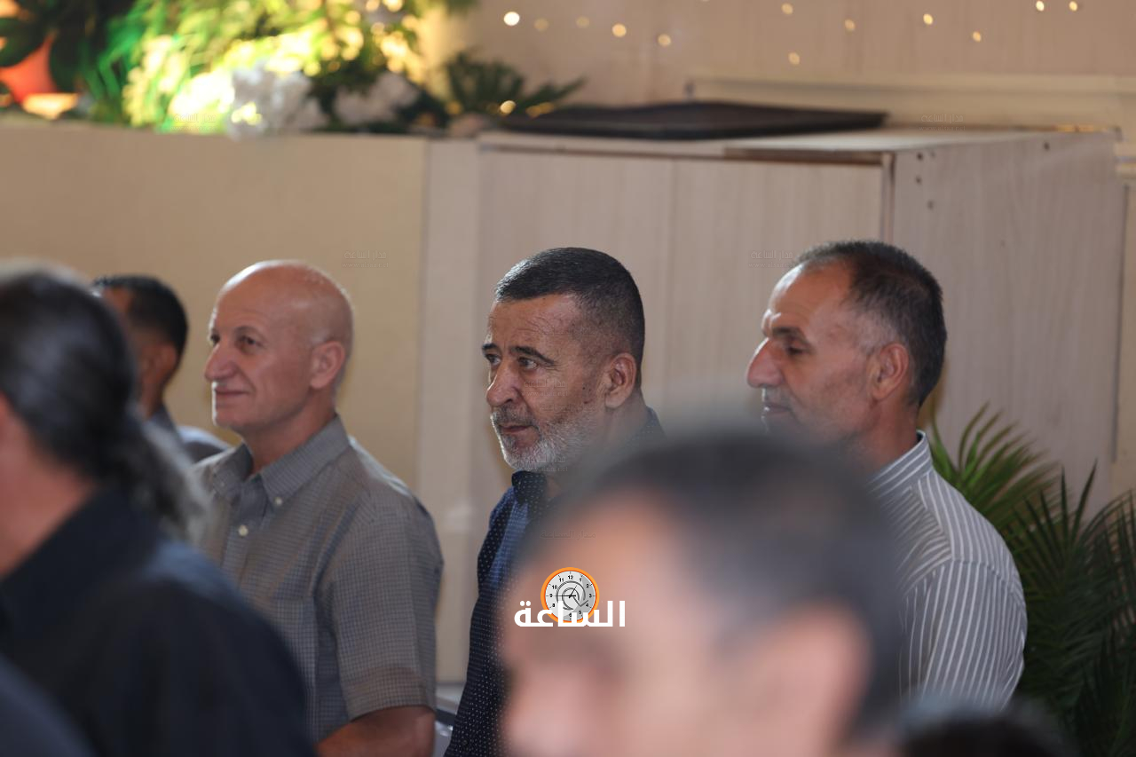 Madar Al-Saa Images 0.6505983525362806