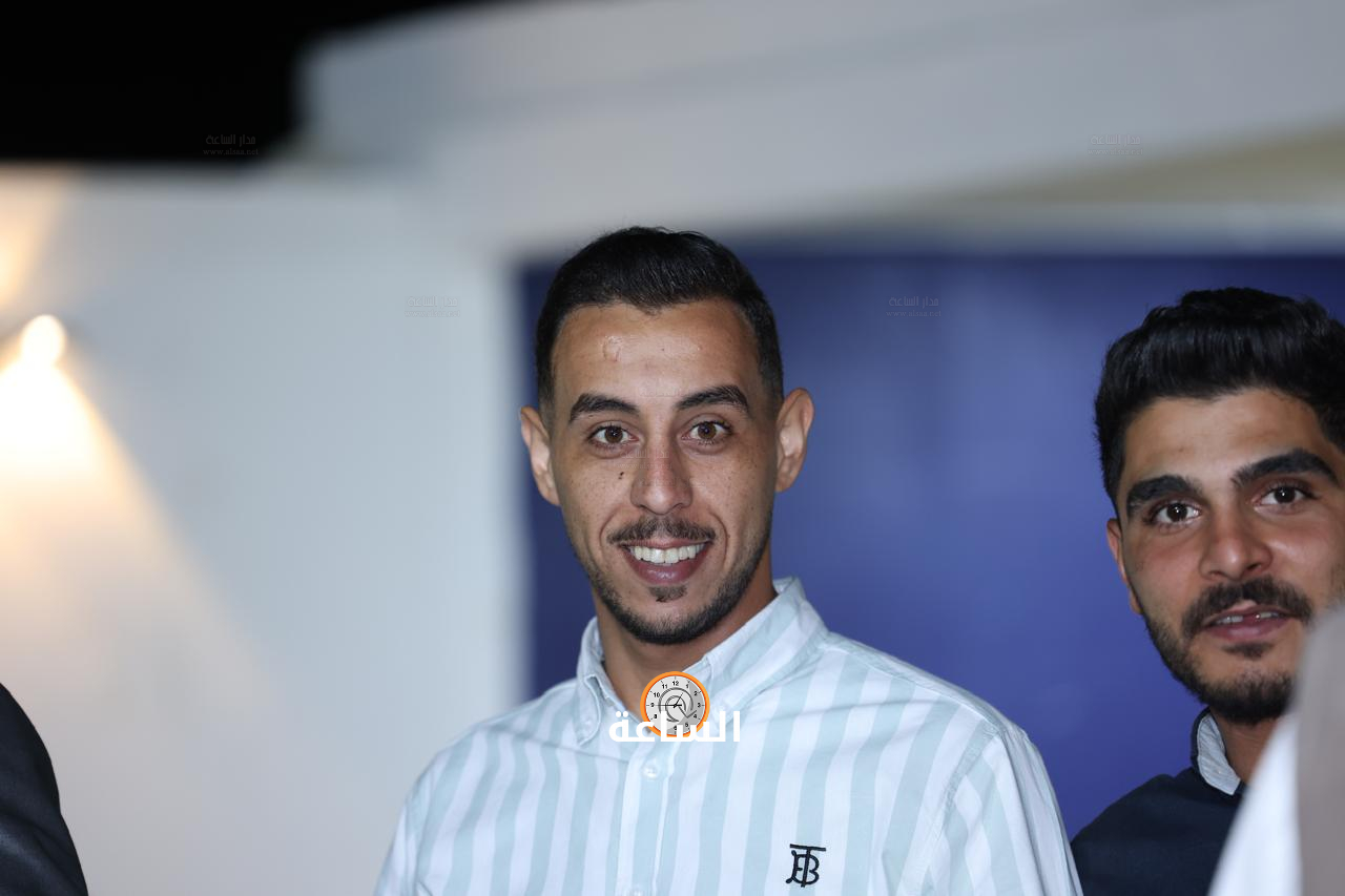 Madar Al-Saa Images 0.5380021708531155