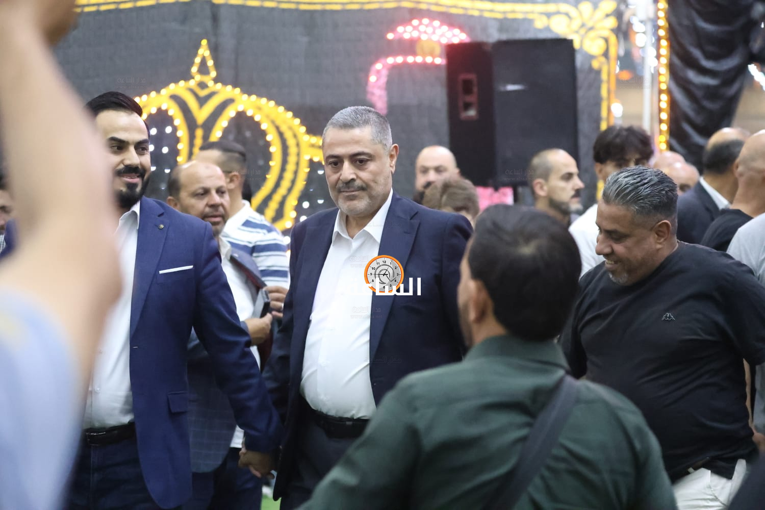 Madar Al-Saa Images 0.8048368196545184