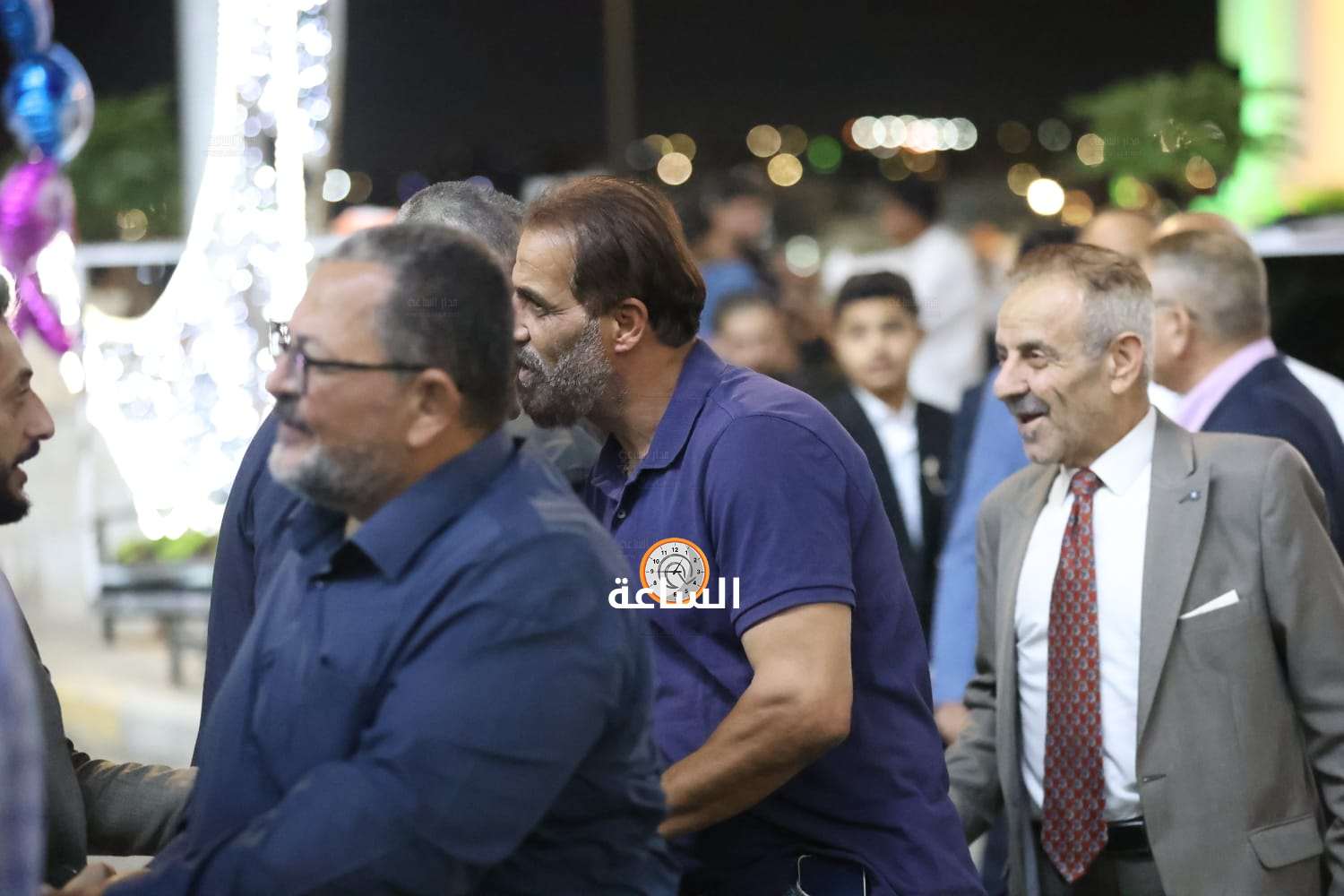 Madar Al-Saa Images 0.012110079211473446