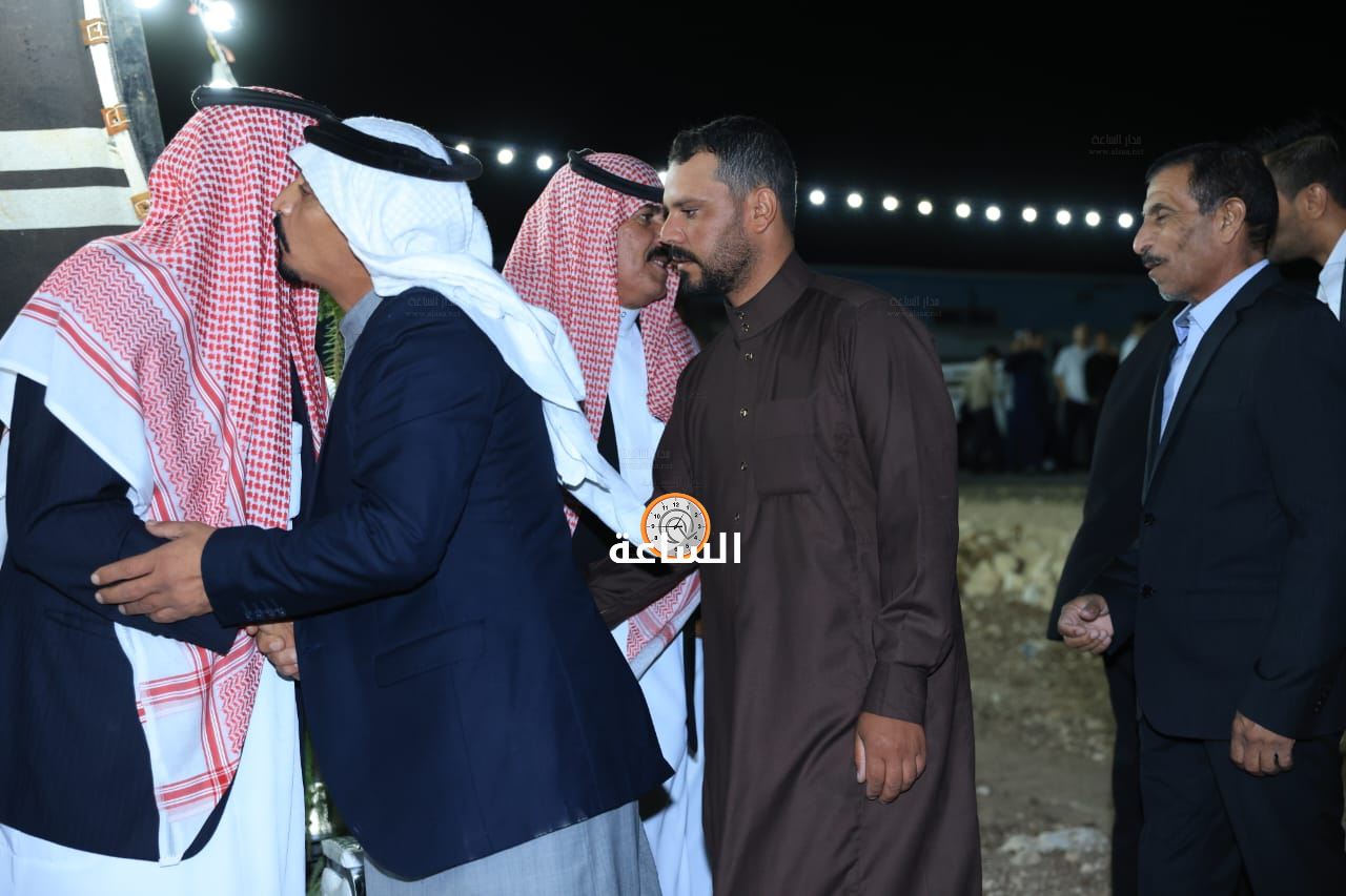 Madar Al-Saa Images 0.8925060646030621
