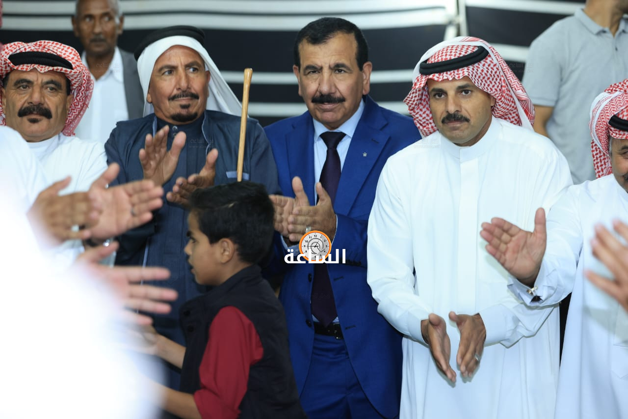 Madar Al-Saa Images 0.04366192534408164